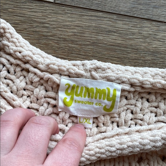 Chunky knit oversized drop shoulder sweater - Picture 3 of 6